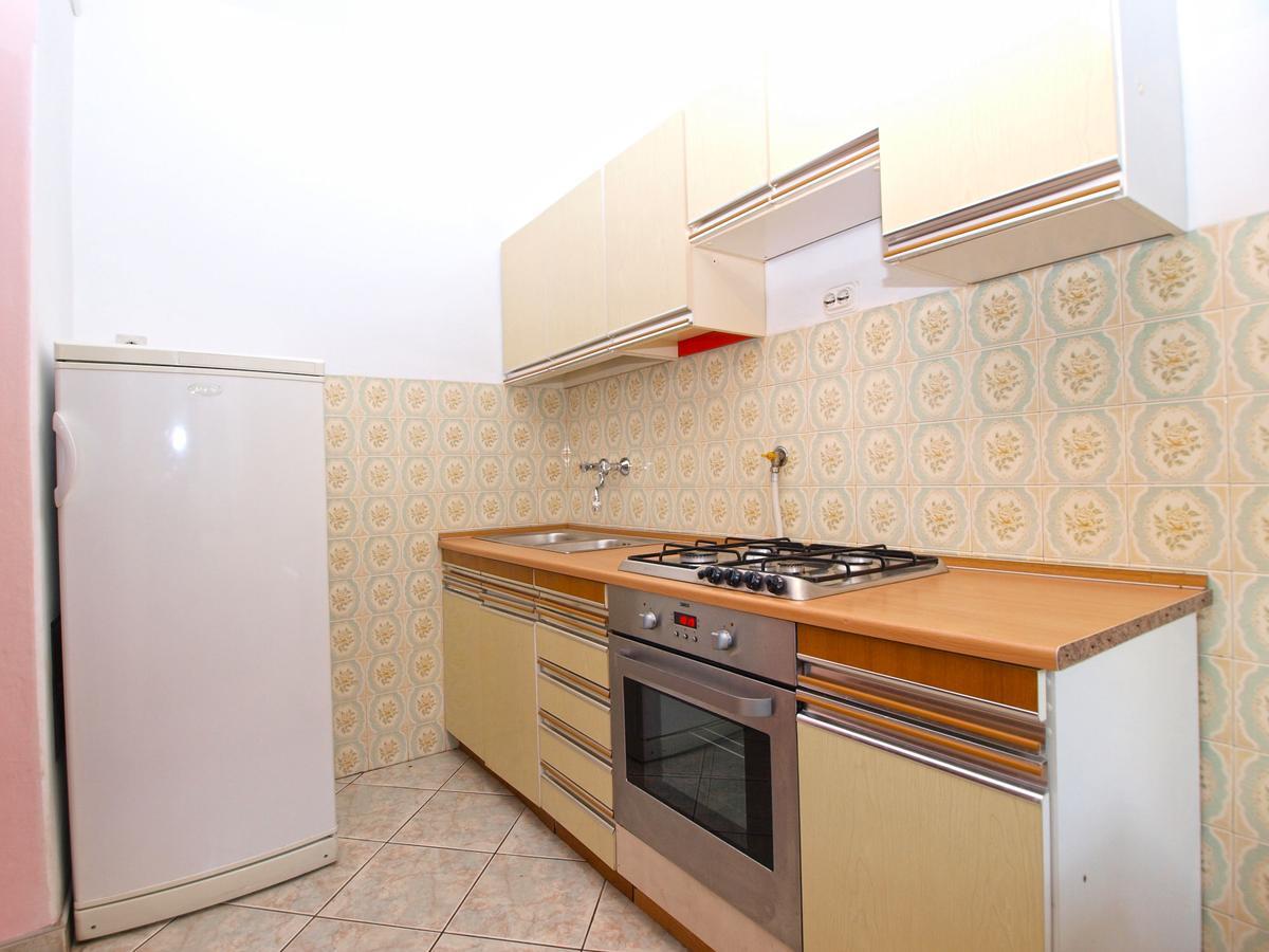 Branko 1348 Apartmán Pula
