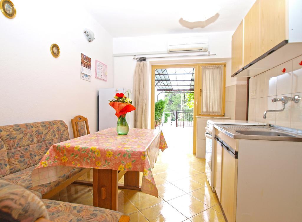 Branko 1348 Apartma