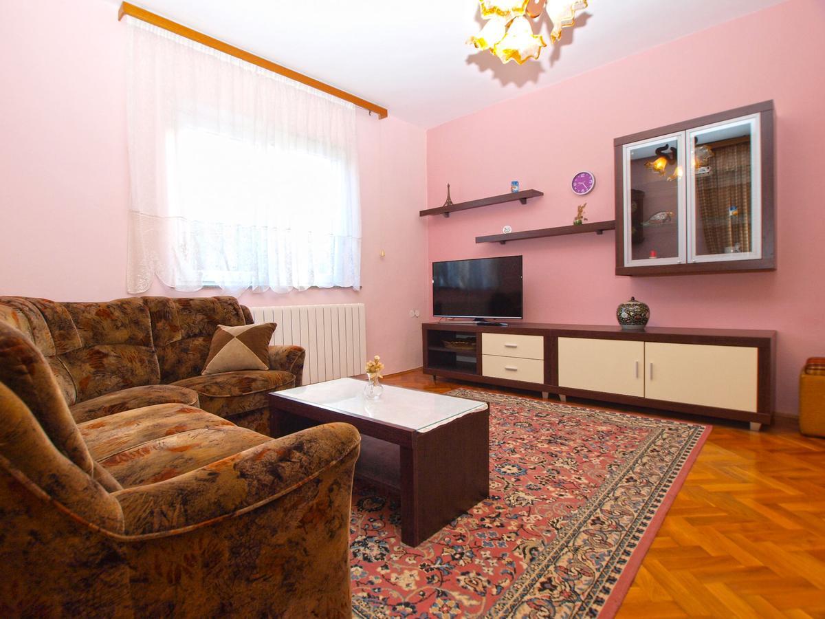Apartma Branko 1348 *